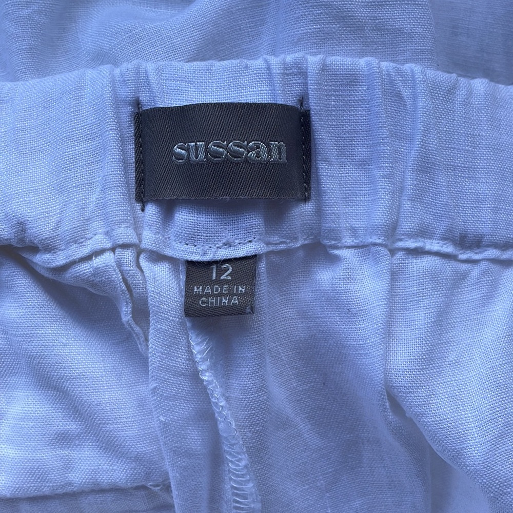 Sussan linen pants 3/4 tapered length side splits at ankles White Elastic waist. - Picture 2 of 8